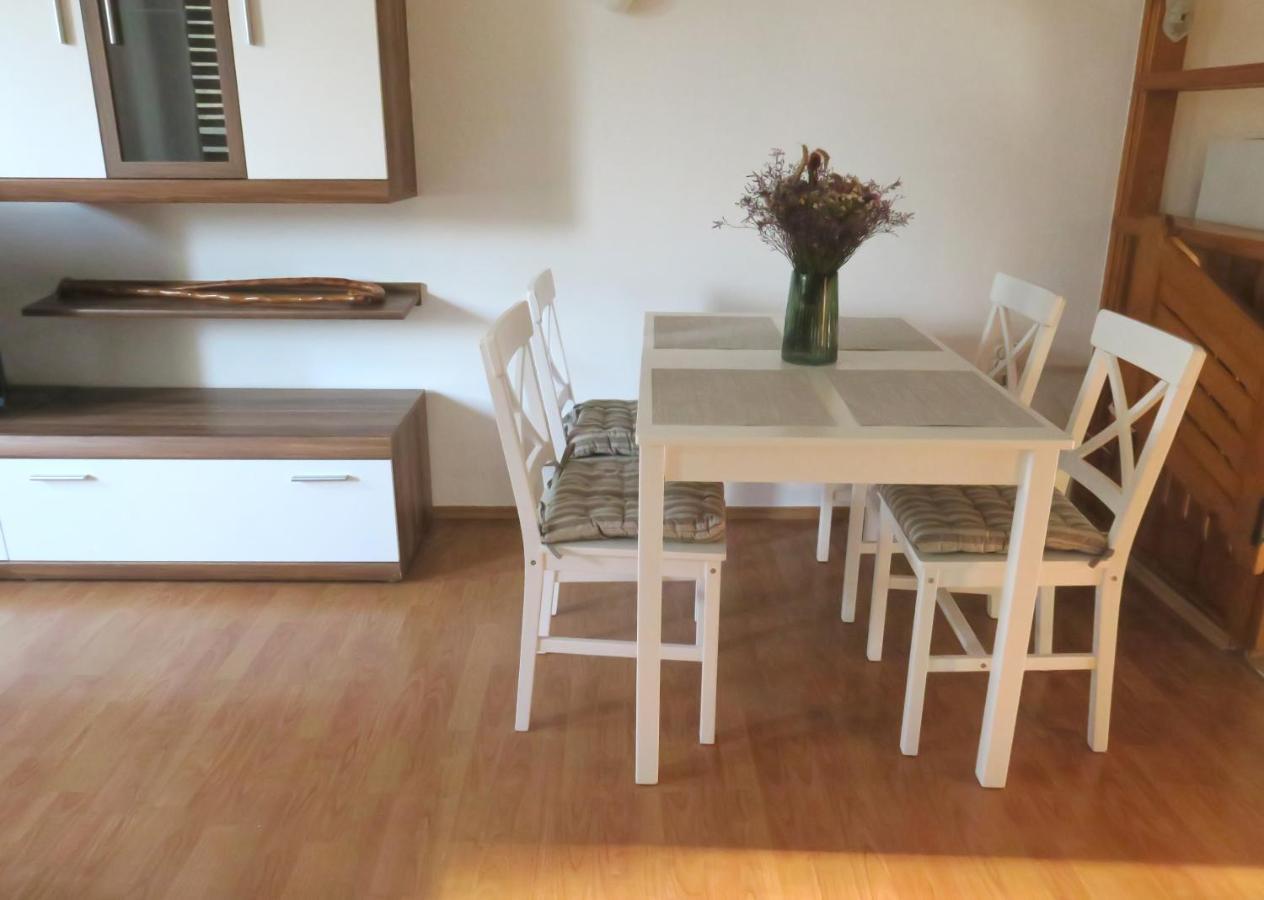 Elda Apartment Pula Luaran gambar